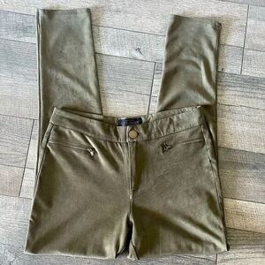 Olive Green Pants with Zipper Pockets